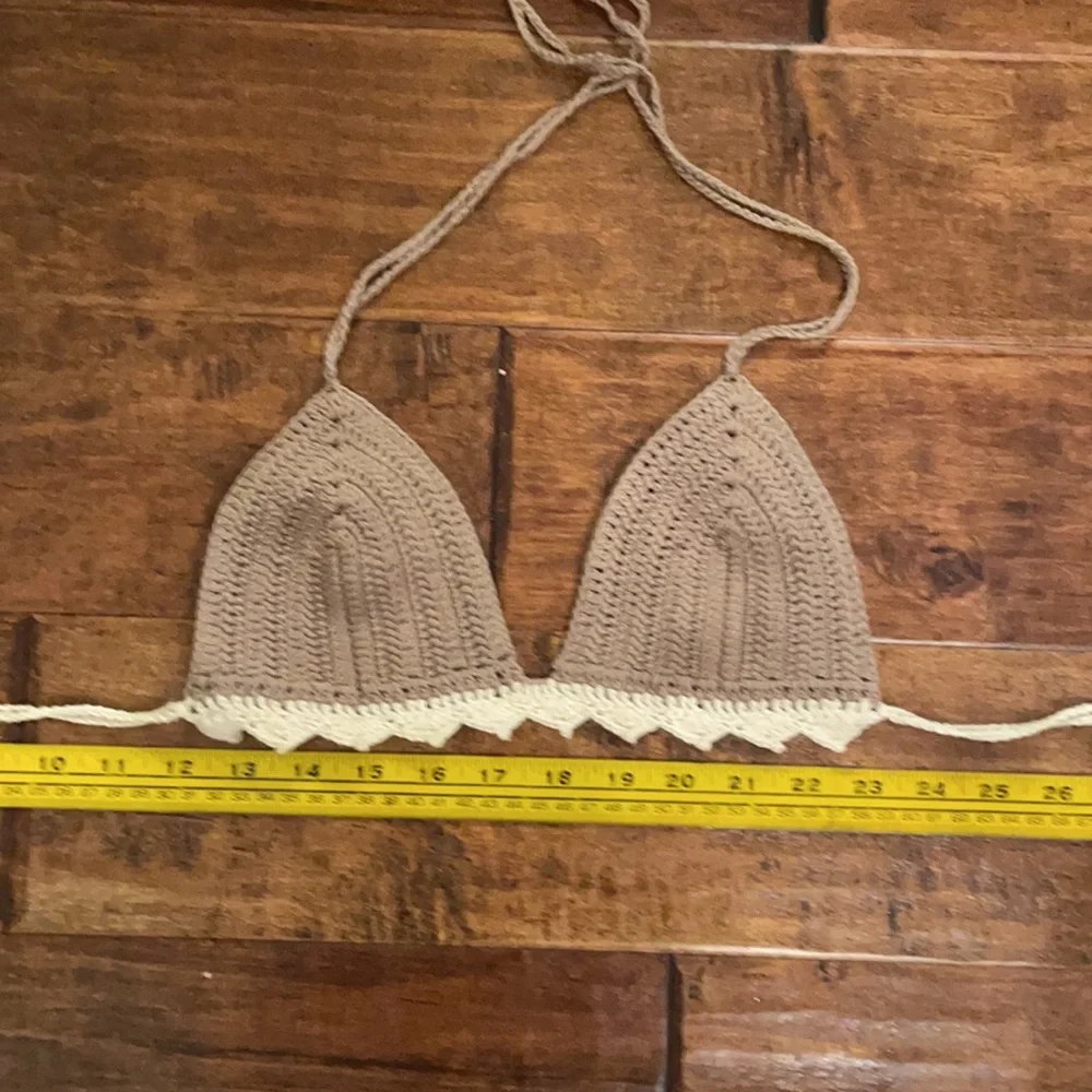 Crotchet bikini top - Picture 3 of 5